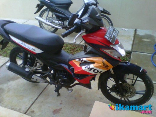  Modifikasi  Motor Blade Orange  Contoh 84