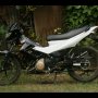 Jual satria fu 2011 bulan 9 black n white color