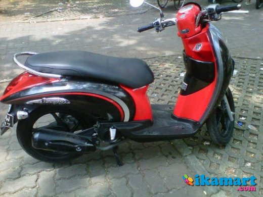 Jual Honda Scoopy Merah Hitam 2012 Motor 