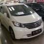 Jual HONDA FREED PSD 2010 PUTIH SIAP PAKAI