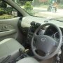 Jual New Avanza Agustus 2011, mulus, low KM