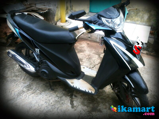 JUAL MOTOR MATIC SUZUKI SPIN CW125NR HITAM MURAH - Motor