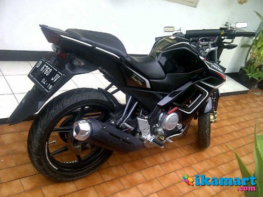 New vixion lightning 2013 hitam plat   motor bekas yamaha  vixion