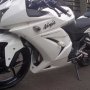 Jual Kawasaki Ninja 250 Putih 2010 km 3500 ASLI Full variasi