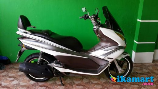 honda pcx coklat Motor Honda PCX  Aksesoris 125 Mulus Jual 2010 Th