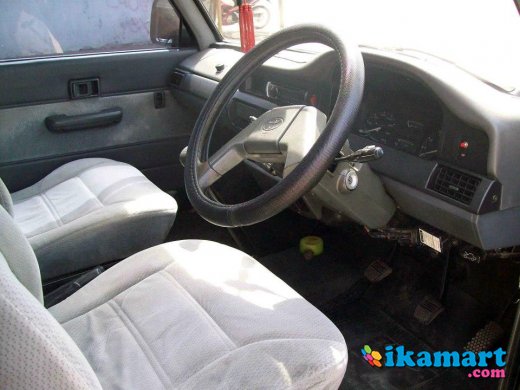Jual Toyota Kijang Grand Extra Long 1,8 MT 1996 - Mobil