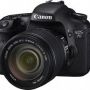 camera CANON EOS 7D Kit