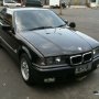 Dijual Mobil BWM 318i Tahun 1998 Warna Hitam