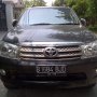 Jual Toyota Fortuner 2.7 G Lux At 2011 Hitam mulus