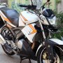 Jual jual santai yamaha vixion 2011 akhir modif, putih mulus keren