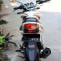 Jual jual santai yamaha vixion 2011 akhir modif, putih mulus keren