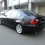 DIJUAL BMW 320i Black 2006