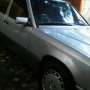 Jual Mercedes Benz E320 Masterpiece 1995