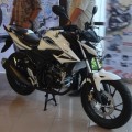 Honda CB 150R Street Fire ( Promo Kredit )