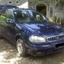 KIA CARNIVAL DIESEL MATIC TH 2000 Biru