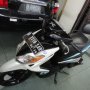 YAMAHA XEON 2011 Hitam Putih