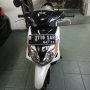 YAMAHA XEON 2011 Hitam Putih