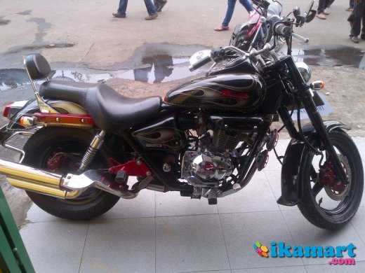  HONDA  PHANTOM  2009 BLACK FULL MODIF GANAS MULUS Motor 