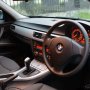 Jual BMW 320i E90 2009, mulus seger km rendah