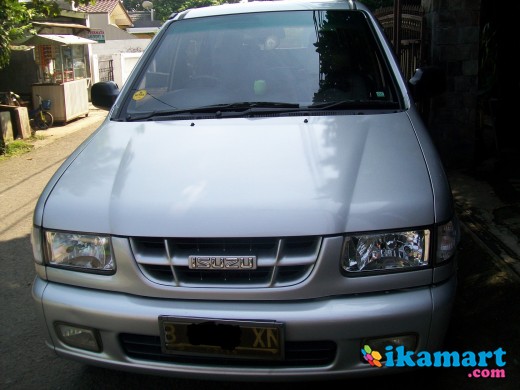 Panther LS HIGRADE MT Tahun 2004 Warna Silver Plat(B) - Mobil