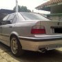 Bmw 320i 1995 automatic silver