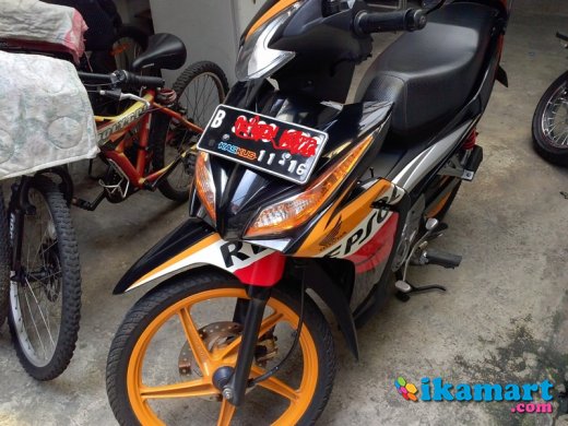 HONDA NEW BLADE REPSOL 2011 - Motor