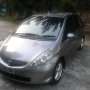 JUAL HONDA JAZZ IDSI 2006 M/T SILVERSTONE