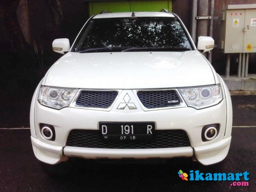 Jual PAJERO SPORT 2010 SUPER EXCEED PUTIH Full Modif - Mobil