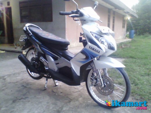 Motor Yamaha Nouvo Z