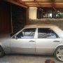 Jual mercedes benz e220 MP m/t 1995 Silver