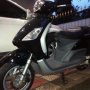 Jual peagio fly150 th 2007 hitam