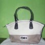 Jual Tas Tangan GUESS (lebar)