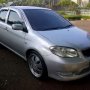 Jual Toyota Vios warna Silver 2004