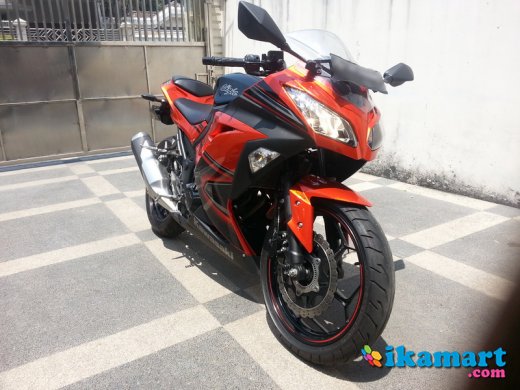 Jual kawasaki ninja  250  fi ABS  2013 Orange  Motor