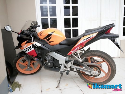 New CBR  150  Repsol Edition 2013  tinggal Pakai Motor