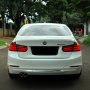 BMW F30 328i Luxury White Istimewa