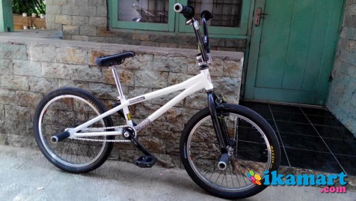 JUAL BMX  FLATLAND  custom Sepeda 
