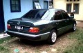 Mercedes Benz 230E 1992 hijau tua met 