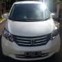 Jual honda freed psd 2010 putih low km 