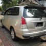 kijang innova 2.0 MT tipe G thn 2009