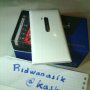 Jual Nokia Lumia 900 white garansi oktober 2014