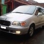 Jual Hyundai Trajet GLS Thn 2003 A/T Silver Mulus