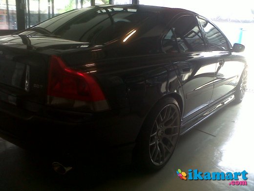 Jual Volvo S60 2.0T 2005 Biru Tua - Mobil