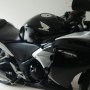 JUAL HONDA CBR 250R TH 2012 HITAM MULUS 