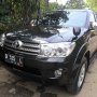 Jual FORTUNER  2010 HITAM Plat D