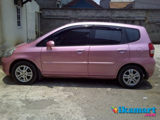 Jual Honda Jazz i-dsi AT '04 PINK ( TURUN HARGA,BU ) - Mobil