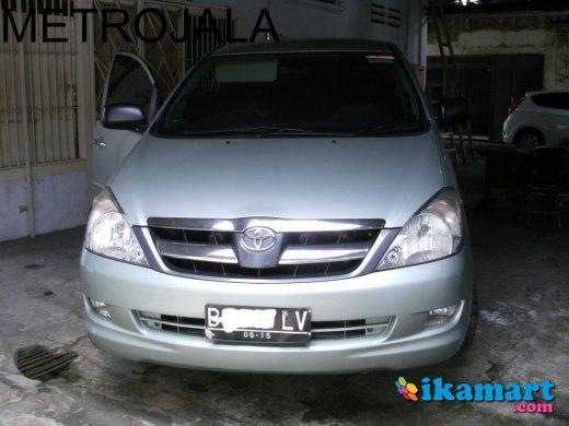 Jual Kijang Innova E 2005 Manual Hijau Metalik - Mobil