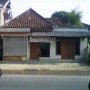 Jual rumah di pinggir jalan raya sukabumi