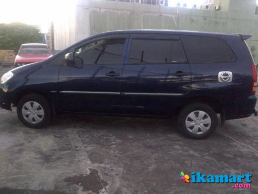 Jual cepat kijang inova E 2005 biru - Mobil