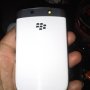 Jual blackberry torch white berrindo 3,4 jt 